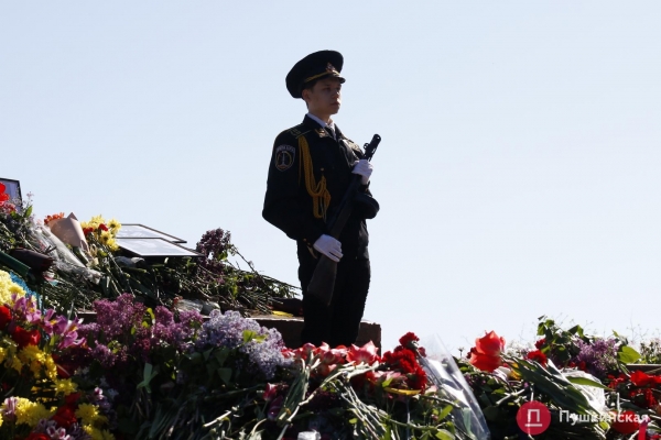 Одесса отмечает День победы: что происходит на Аллее Славы. Фото