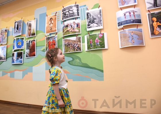 Одесские фотохудожники открыли выставку «Дети»