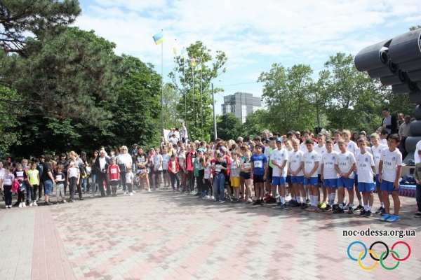 Более 500-т человек приняли участие в главном спортивном празднике в Одесской области
