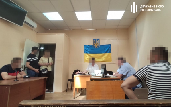Главу суда в Одесской области и адвоката подозревают в мошенничестве. Фото
