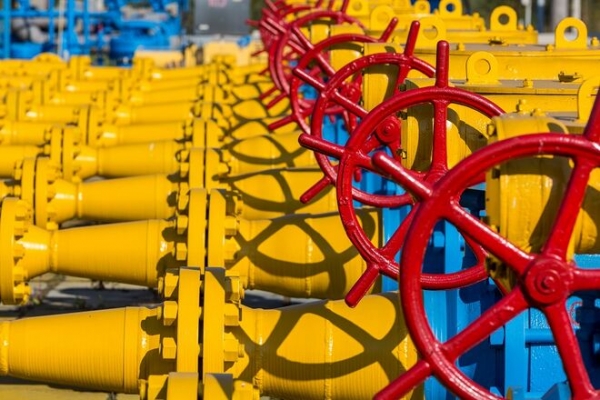 
Газпром отказался от дополнительного транзита газа через Украину. Цена в Европе взлетела почти до $900
