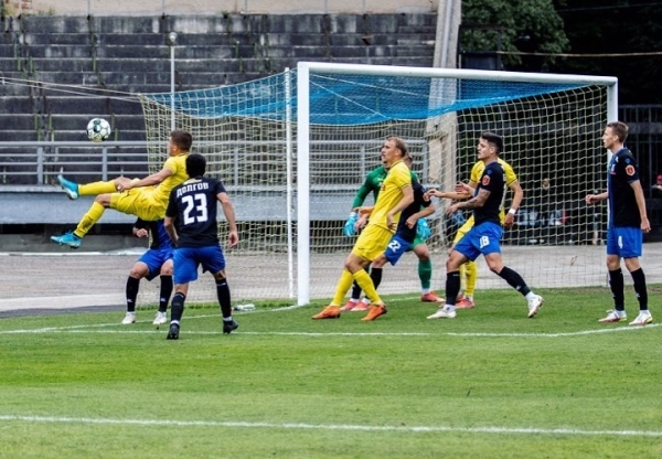 Футбол. Кубок Украины: «Прикарпатье» — «Черноморец» — 1:4