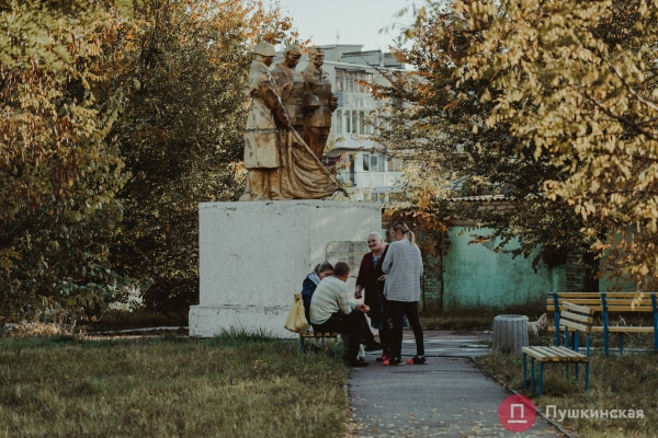Нетуристическая Одесса, часть 3: поселок Большевик — район, который застыл во времени. Фоторепортаж