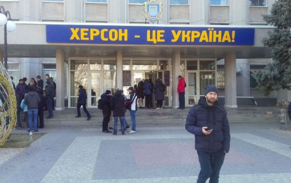 В Херсоне два дня идут бои: названо число погибших