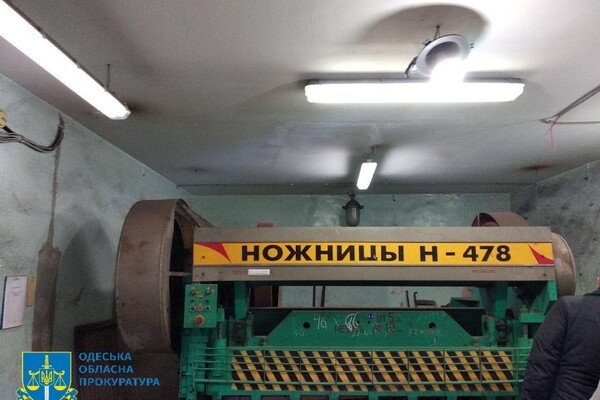 Экс-директор одесского порта нажился на установке средств пожарной безопасности