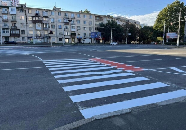 На одном из перекрестков в Приморском районе изменили схему движения 