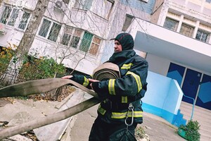 В Одессе на пожаре в 12-этажке спасли 16-летнюю девушку