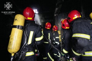 В Одессе горел мини-отель: есть пострадавший