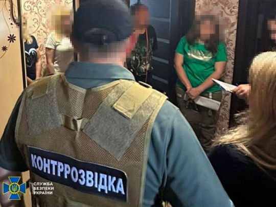 «Зливала» дані про оборону північних рубежів: на Сумщині затримано зрадницю