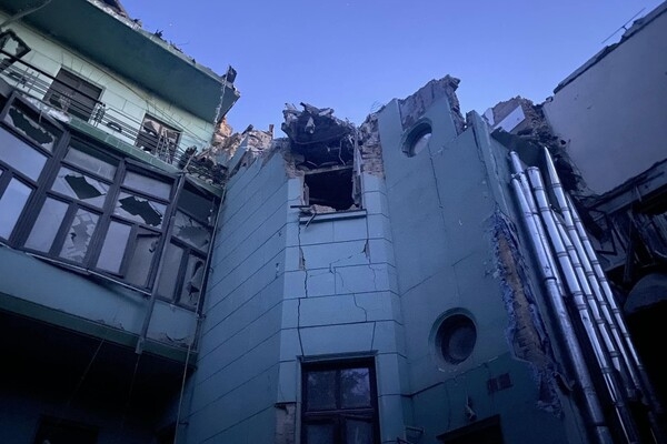 Разрушены собор и жилые дома, есть погибший и раненые: подробности ночной атаки на Одессу