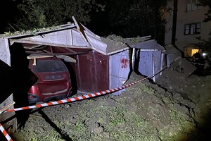 Разрушены собор и жилые дома, есть погибший и раненые: подробности ночной атаки на Одессу