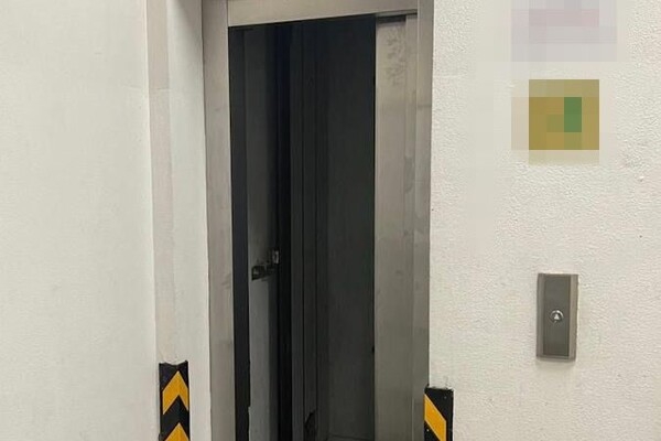 В ТЦ на Екатерининской в Одессе погиб лифтер, когда спасал застрявших людей 