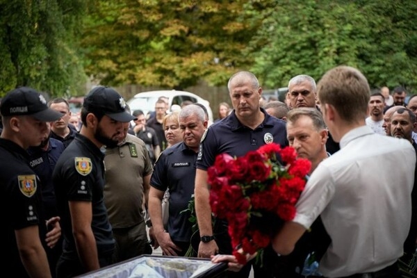В Одессе простились с полицейским, который погиб за Украину в Херсонской области