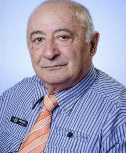 За видатні заслуги у сфері вищої освіти: Кабмін призначив батькові Зеленського довічну стипендію