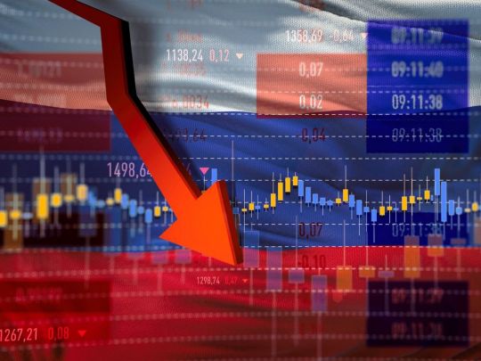 Санкції «не працюють»: у росії видатки зростають втричі швидше, ніж очікувалось, а грошей може вистачити ще на 15 місяців