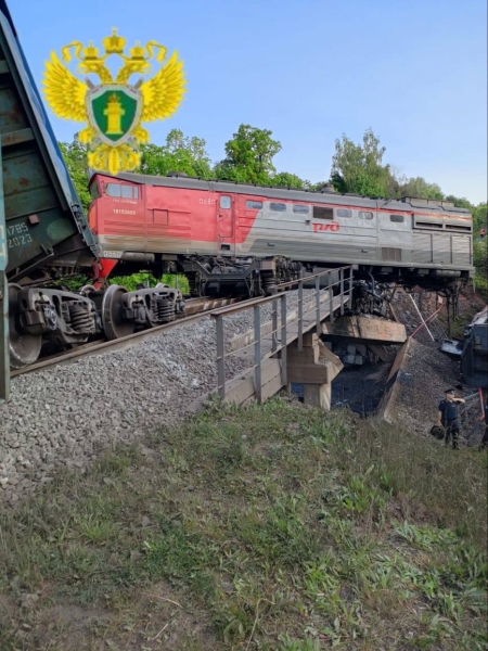 Відразу дві великі залізничні катастрофи сталися на Брянщині та Курщині: багато загиблих та поранених (фото, відео)