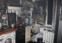 В Одессе из-за замыкания кондиционера вспыхнул пожар в квартире