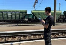 В Одессе на железной дороге ударило током мужчину: пострадавший в тяжелом состоянии